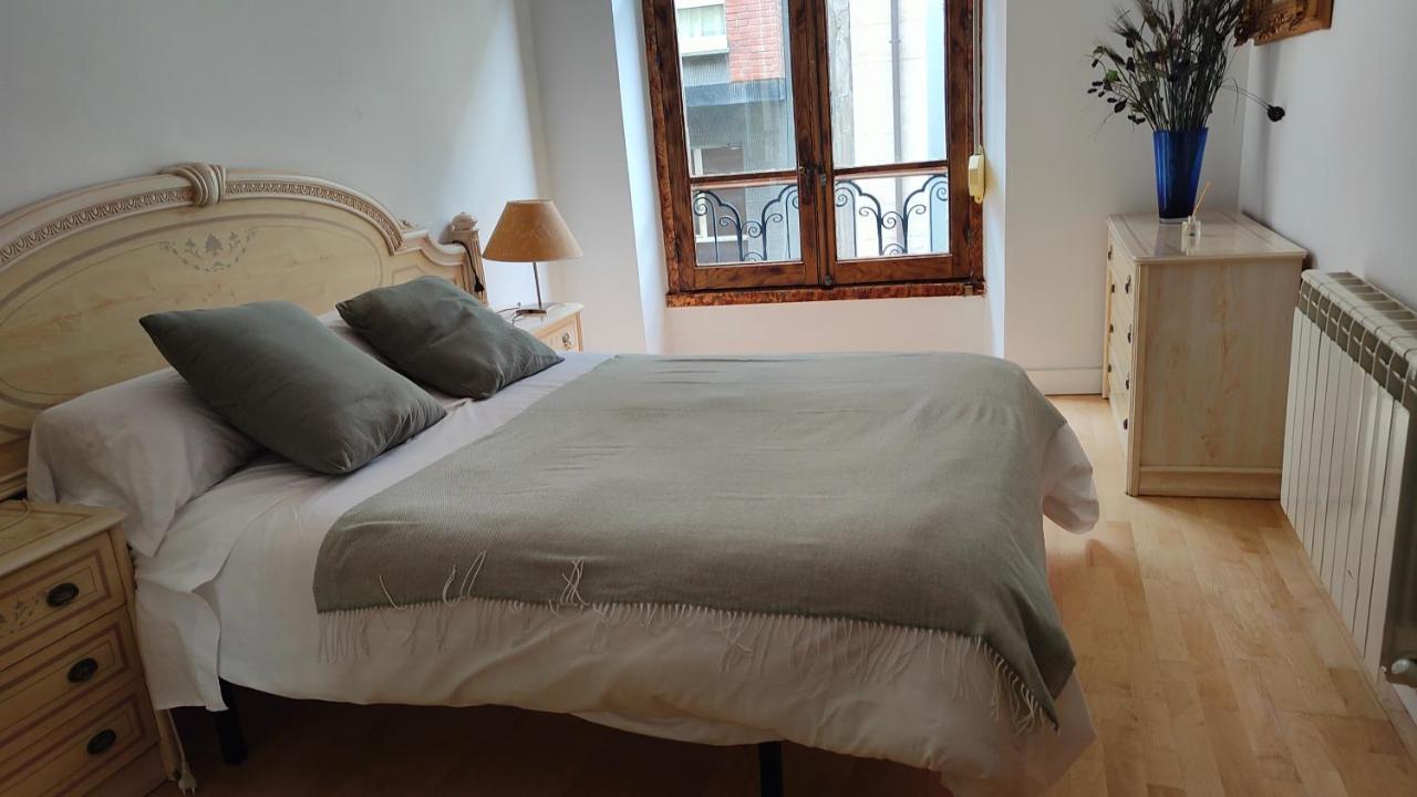 Las Letronas Apartment Хихон Екстериор снимка